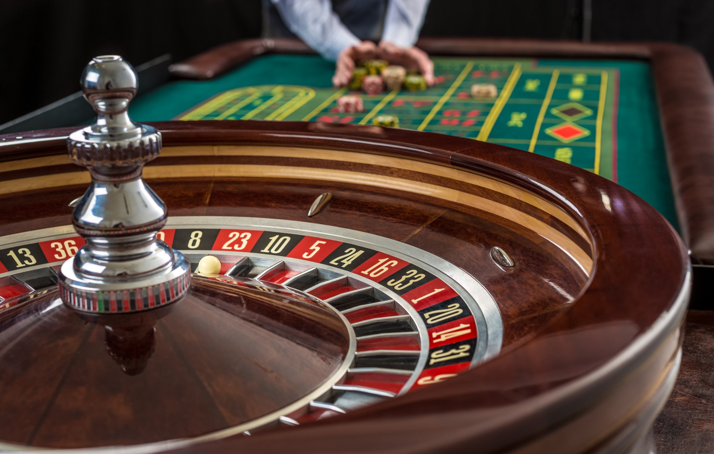 Adults only football market page on ppvip casino with responsible gaming message